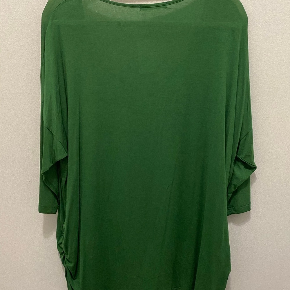 NWT Femme Ladies Green Blouse Size XL Scoop Neck, Gathered sides. - Picture 11 of 11